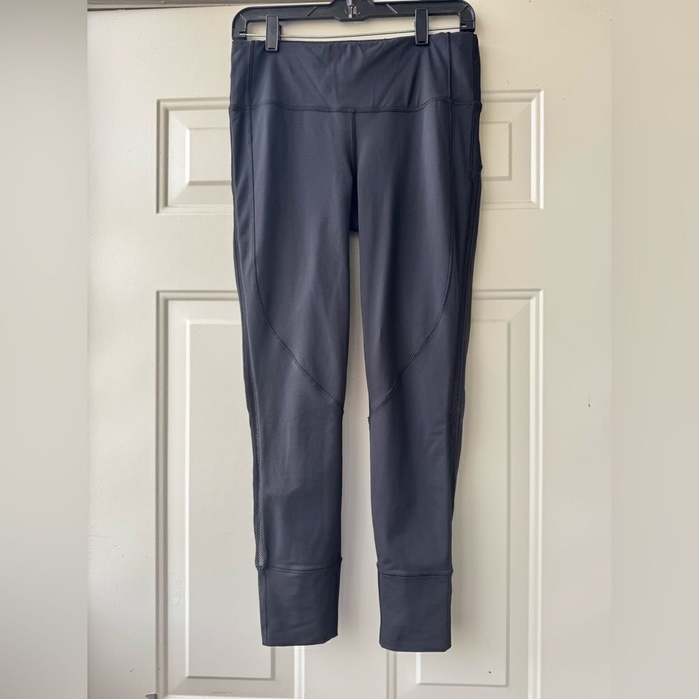 Lululemon Pants Womens 8 Black Stretch 26" Cuff Cropped Mid Rise Leggings Read